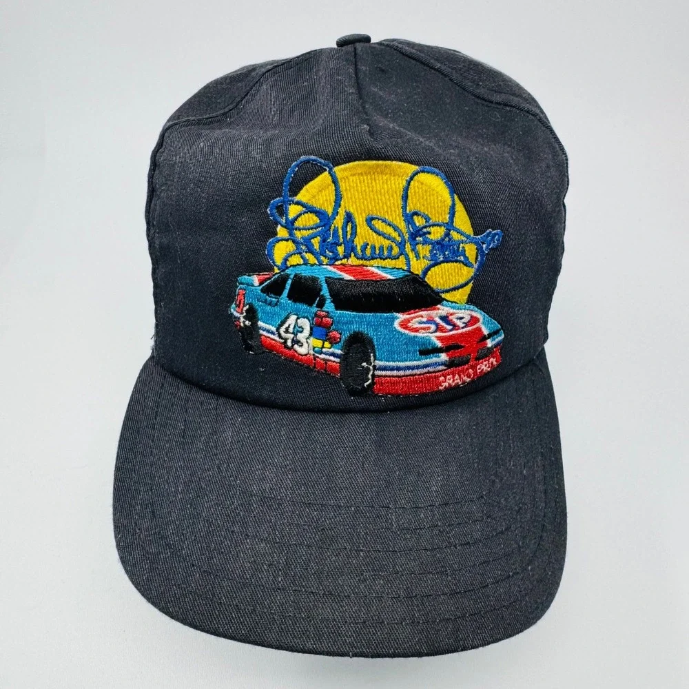 Vintage Richard Petty 43 STP NASCAR Racing Snapback Hat Black Embroidered Cap